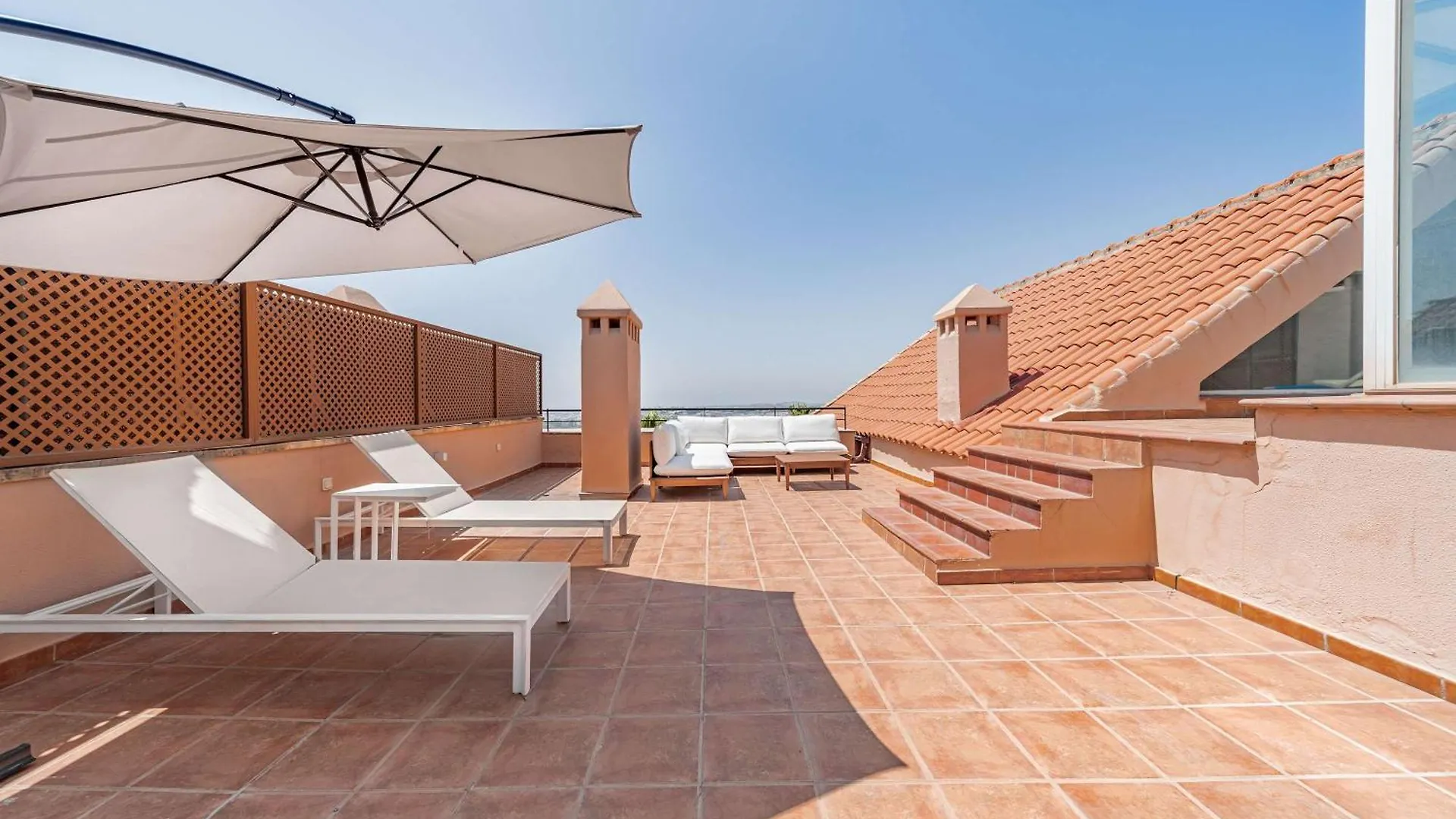 Apartament Heated Rooftop Pool Penthouse Views Magna Marbella